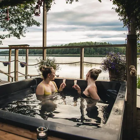 Lakeside Next To Nuuksio National Park, In Addition Hot Tub And Breakfast