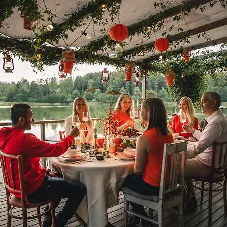Villa Lakeside Next To Nuuksio National Park