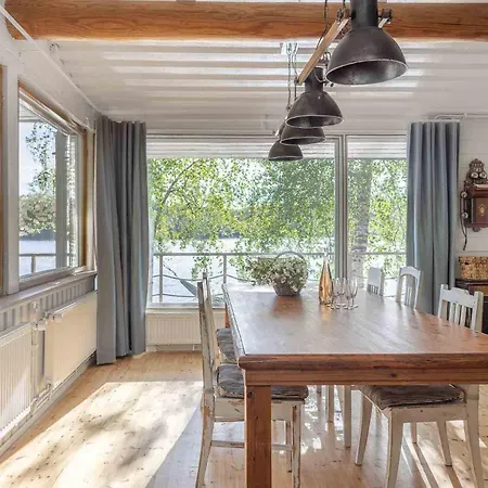 Lakeside Next To Nuuksio National Park, In Addition Hot Tub And Breakfast וילה