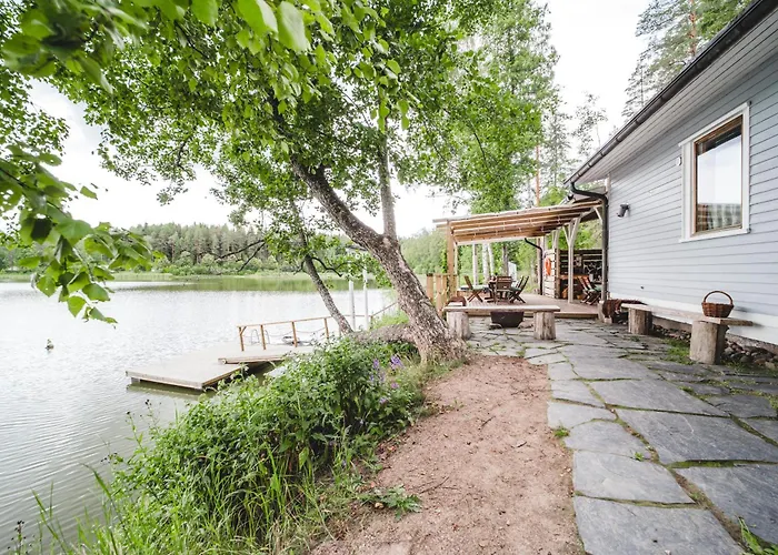 Lakeside Next To Nuuksio National Park, In Addition Hot Tub And Breakfast Villa