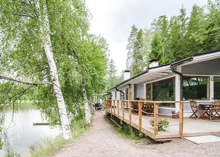 Lakeside Next To Nuuksio National Park, In Addition Hot Tub And Breakfast Otalampi