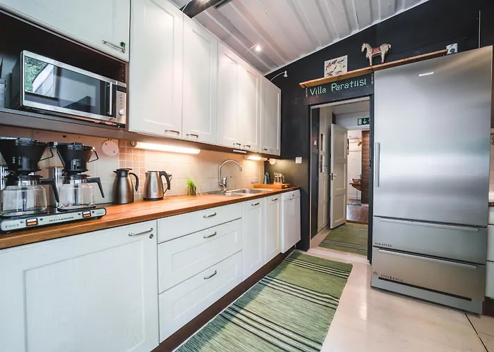 Lakeside Next To Nuuksio National Park, In Addition Hot Tub And Breakfast Otalampi