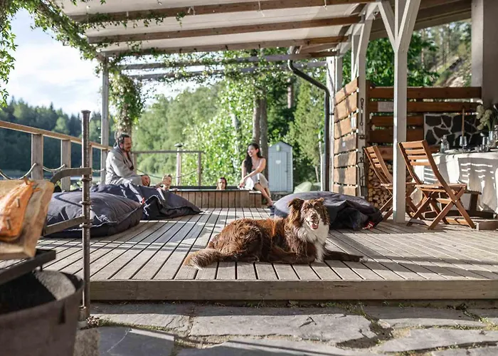 Lakeside Next To Nuuksio National Park, In Addition Hot Tub And Breakfast
