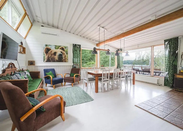 Lakeside Next To Nuuksio National Park, In Addition Hot Tub And Breakfast Villa Otalampi